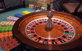 Experience the Thrill of Real Money Roulette Games